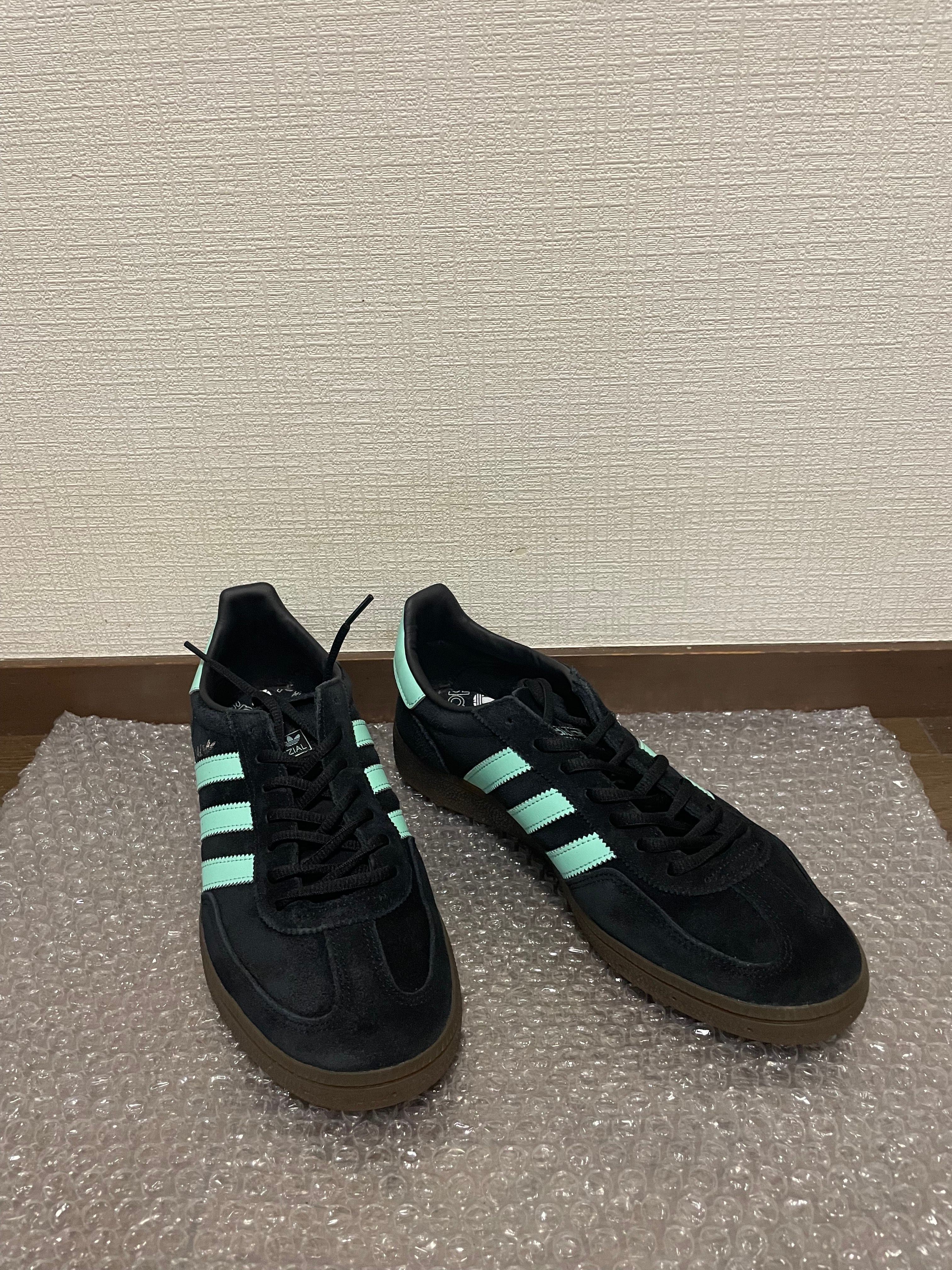 アディダス ハンドボール スペツィアル ""コアブラック/クリアミント/ガム"