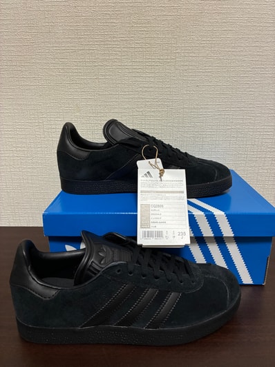 adidas Gazelle "Triple Black"