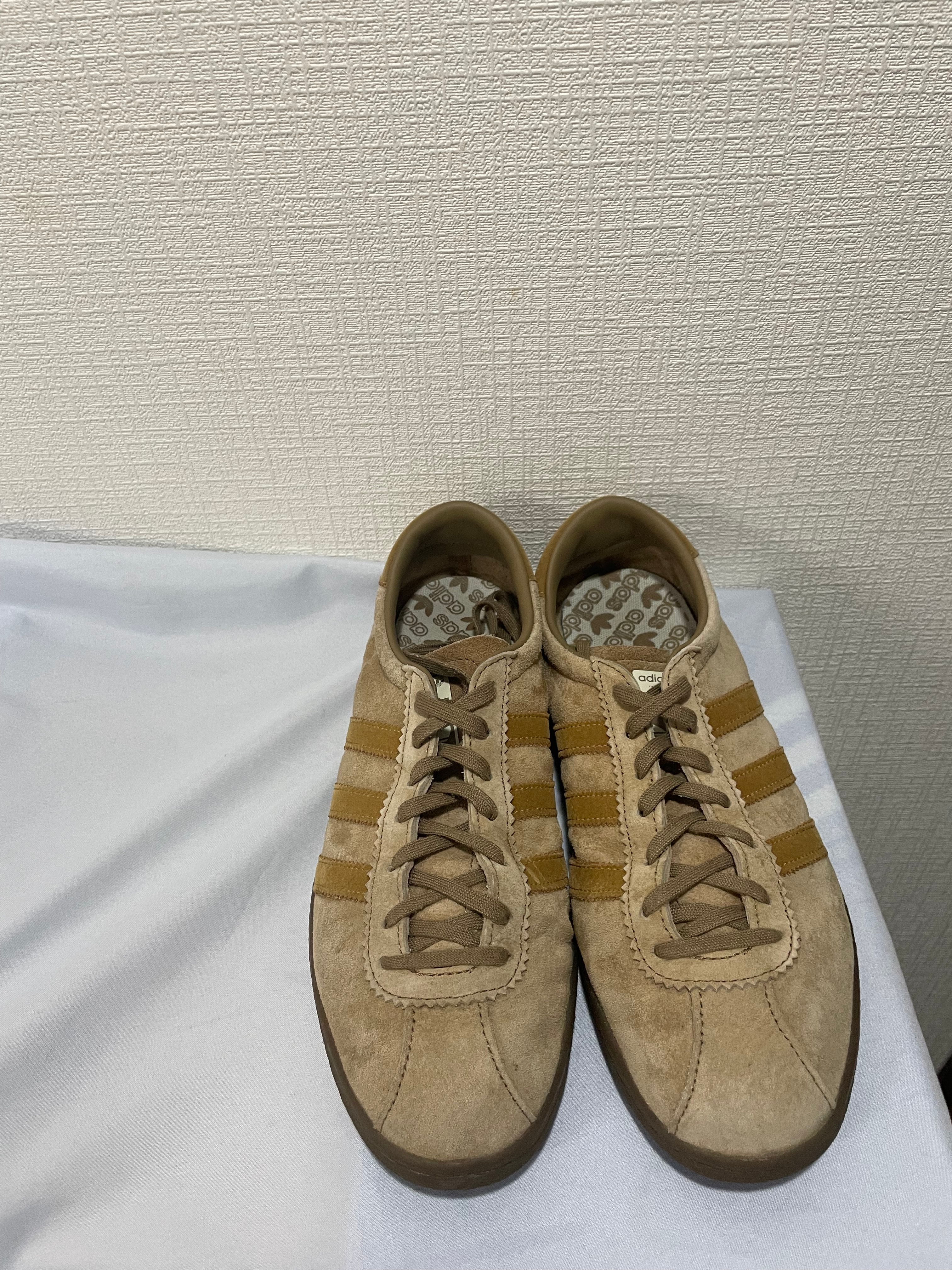 adidas Tobacco "Pantone/Mesa/Gum"
