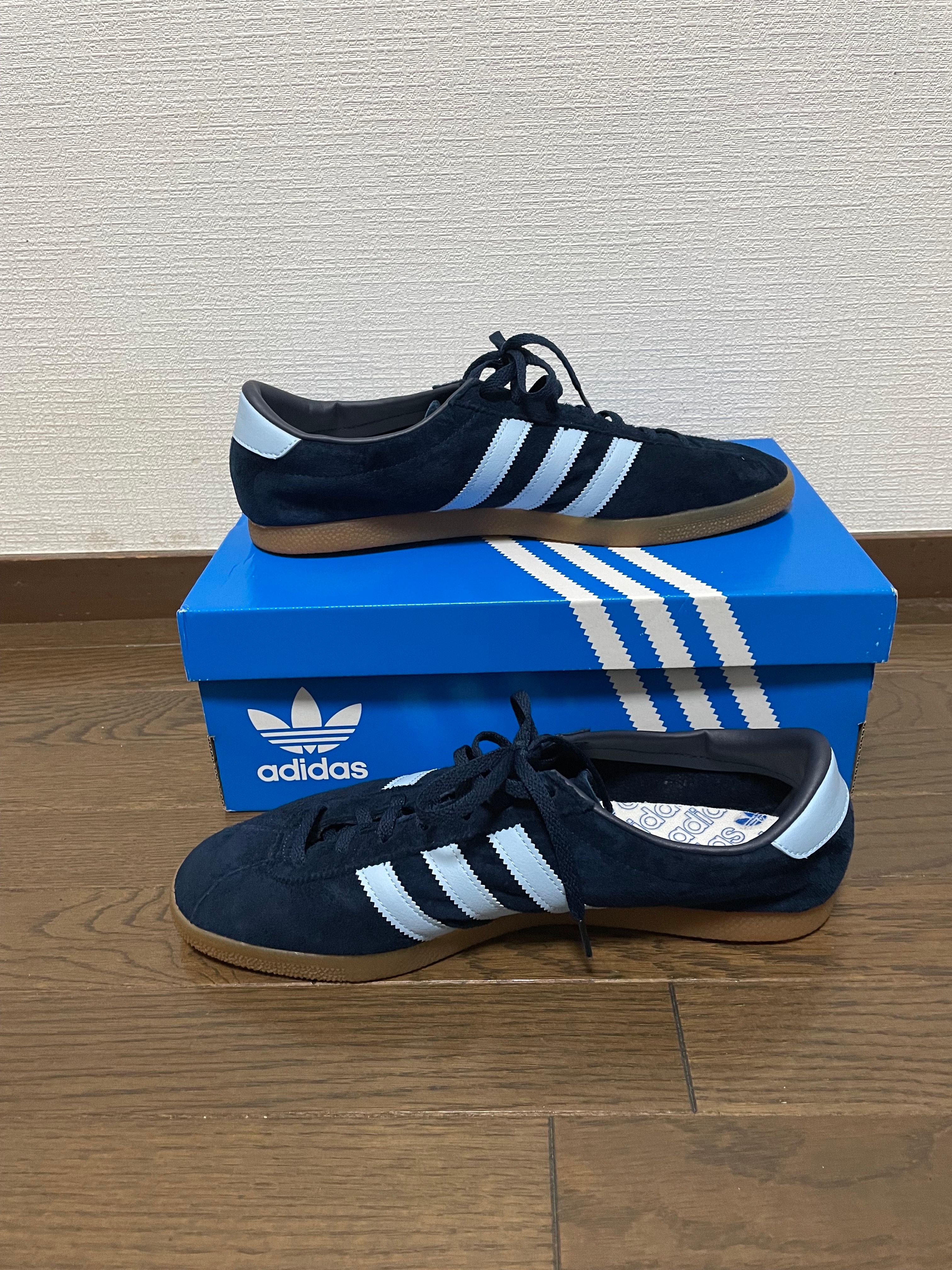 adidas Berlin "College Navy/Pantone/Off White" (2022)