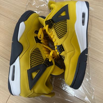 Nike Air Jordan 4 "Tour Yellow"