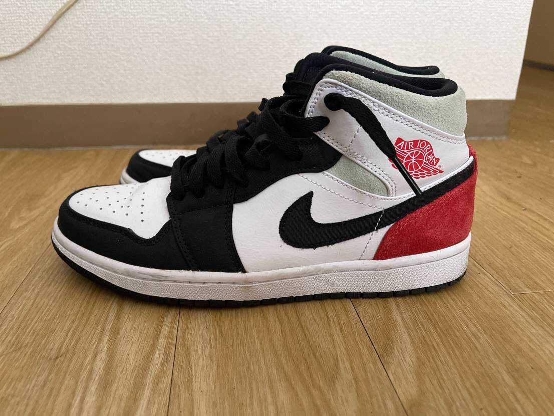 Nike Air Jordan 1 Mid SE "Black/Red/White"