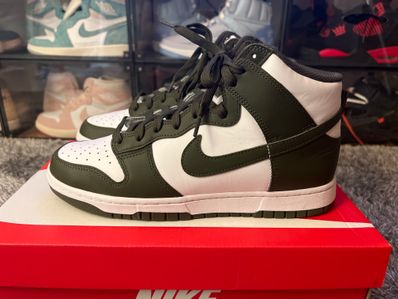 Nike Dunk High "Championship Khaki"