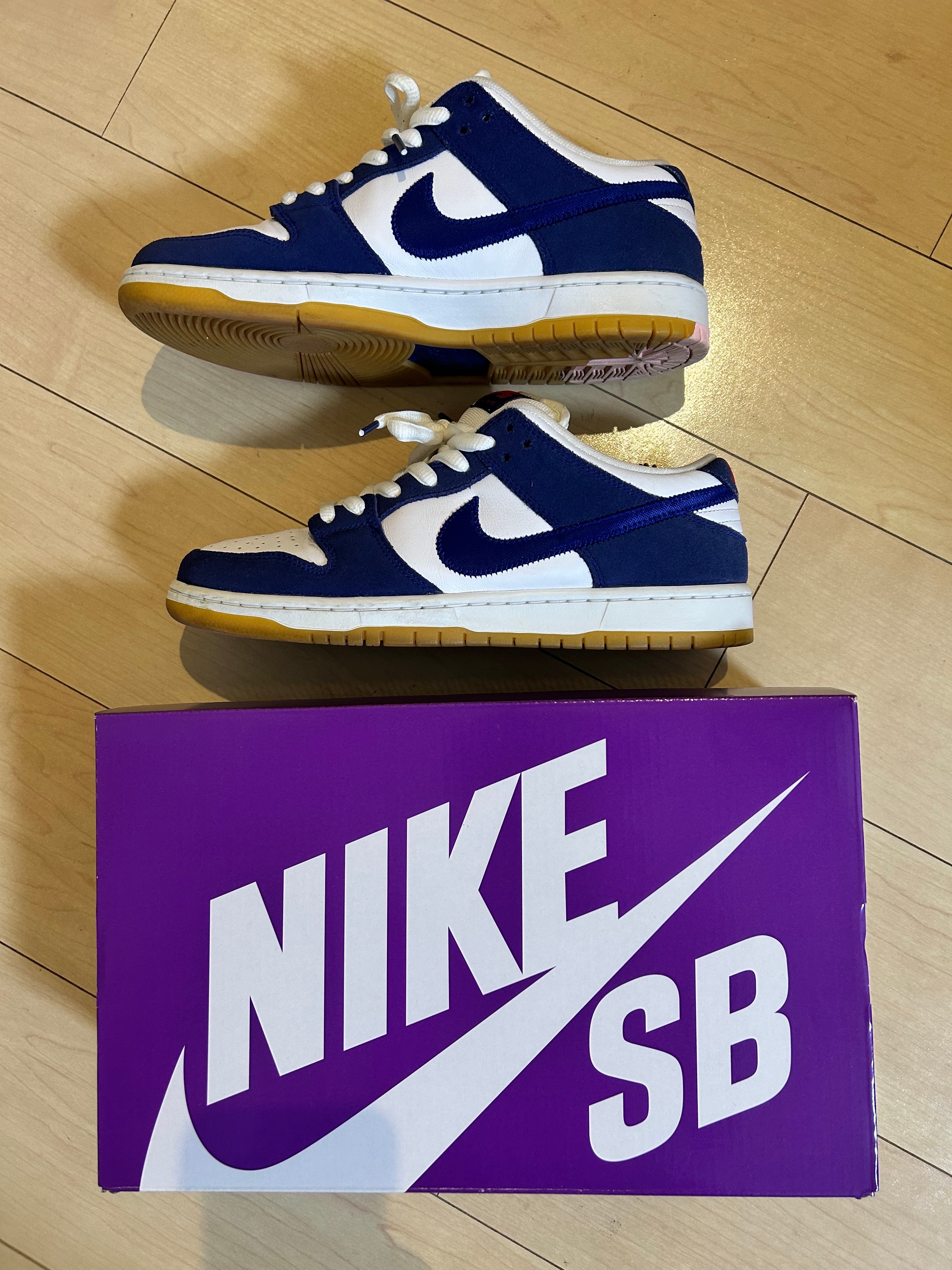 ナイキ SB ダンク ロー 