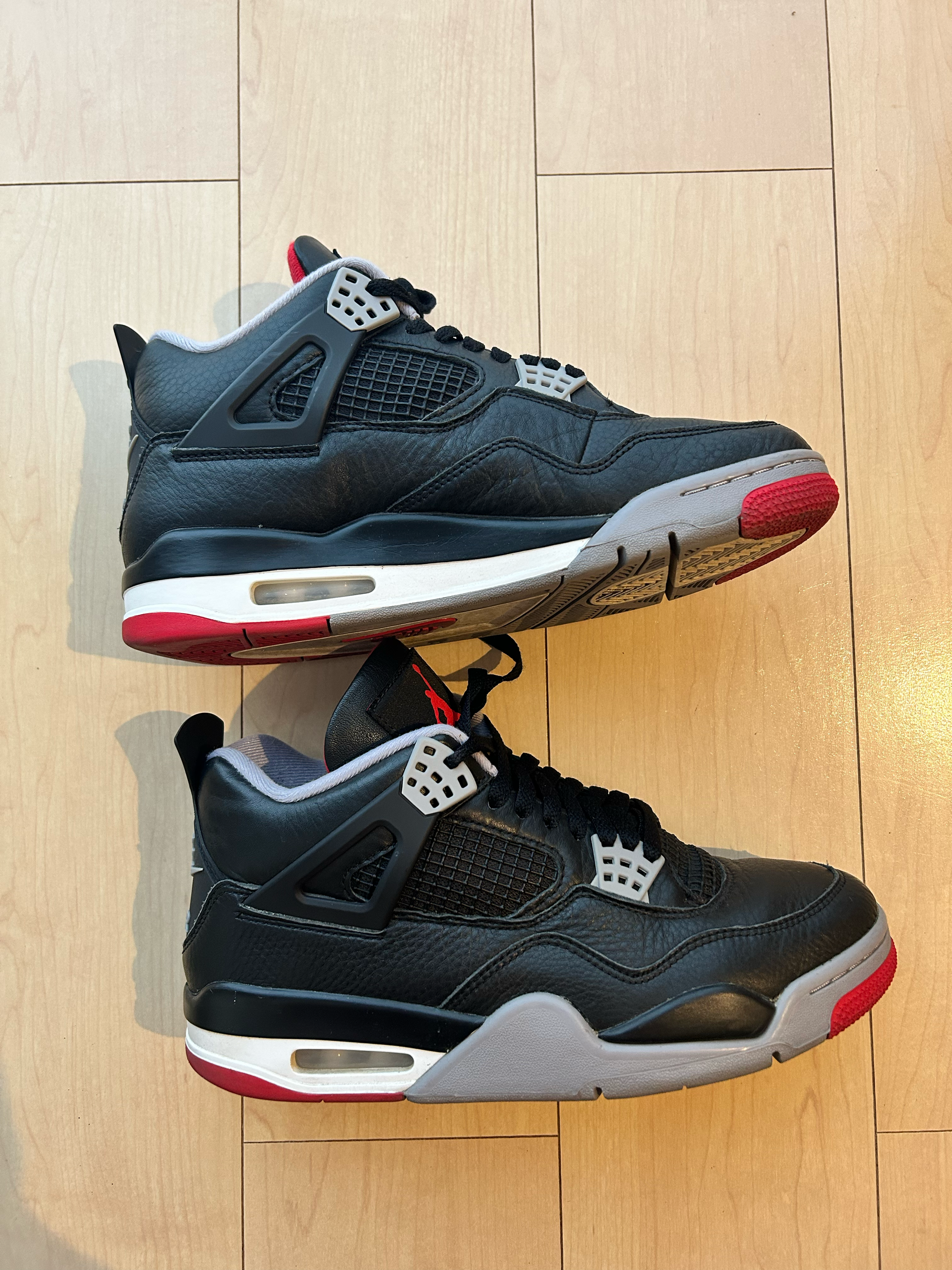 Nike Air Jordan 4 Retro "Bred Reimagined"