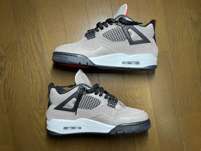 Nike Air Jordan 4 "Taupe Haze"