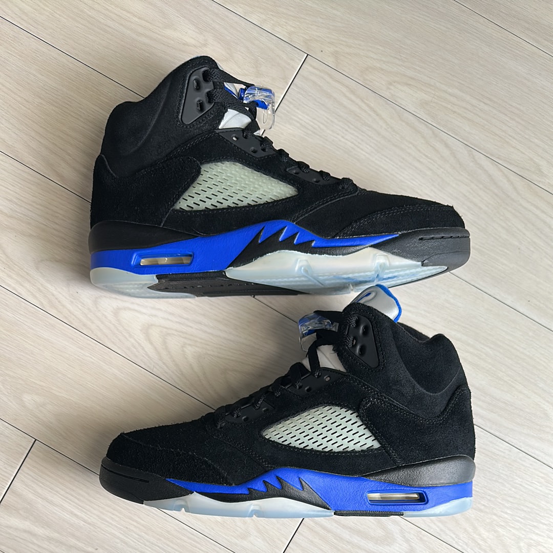 ジョーダン エアジョーダン5 (JORDAN Air Jordan 5) の新作・中古通販