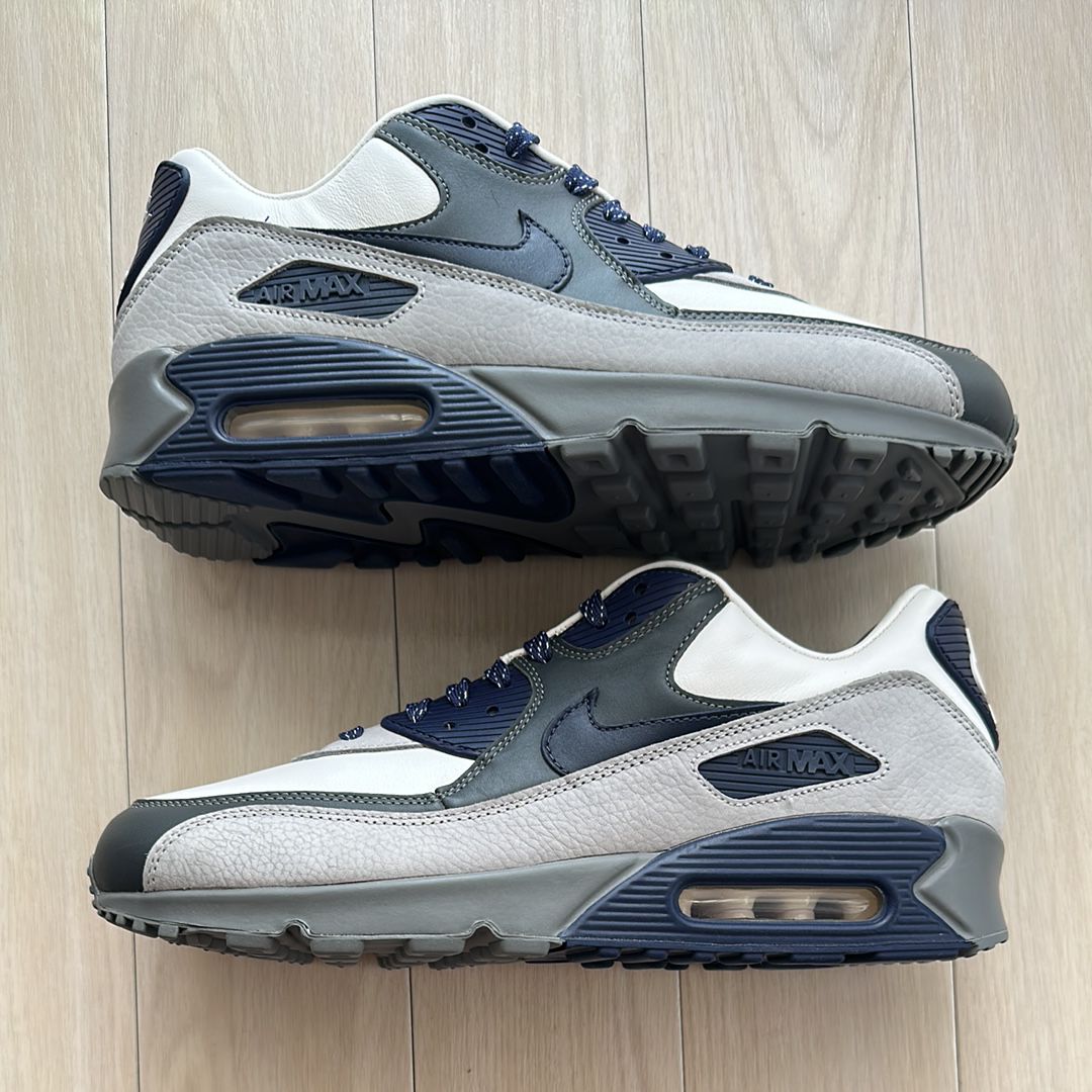 NIKE AIR MAX 90 LAHAR ESCAPE SMOKE GRET