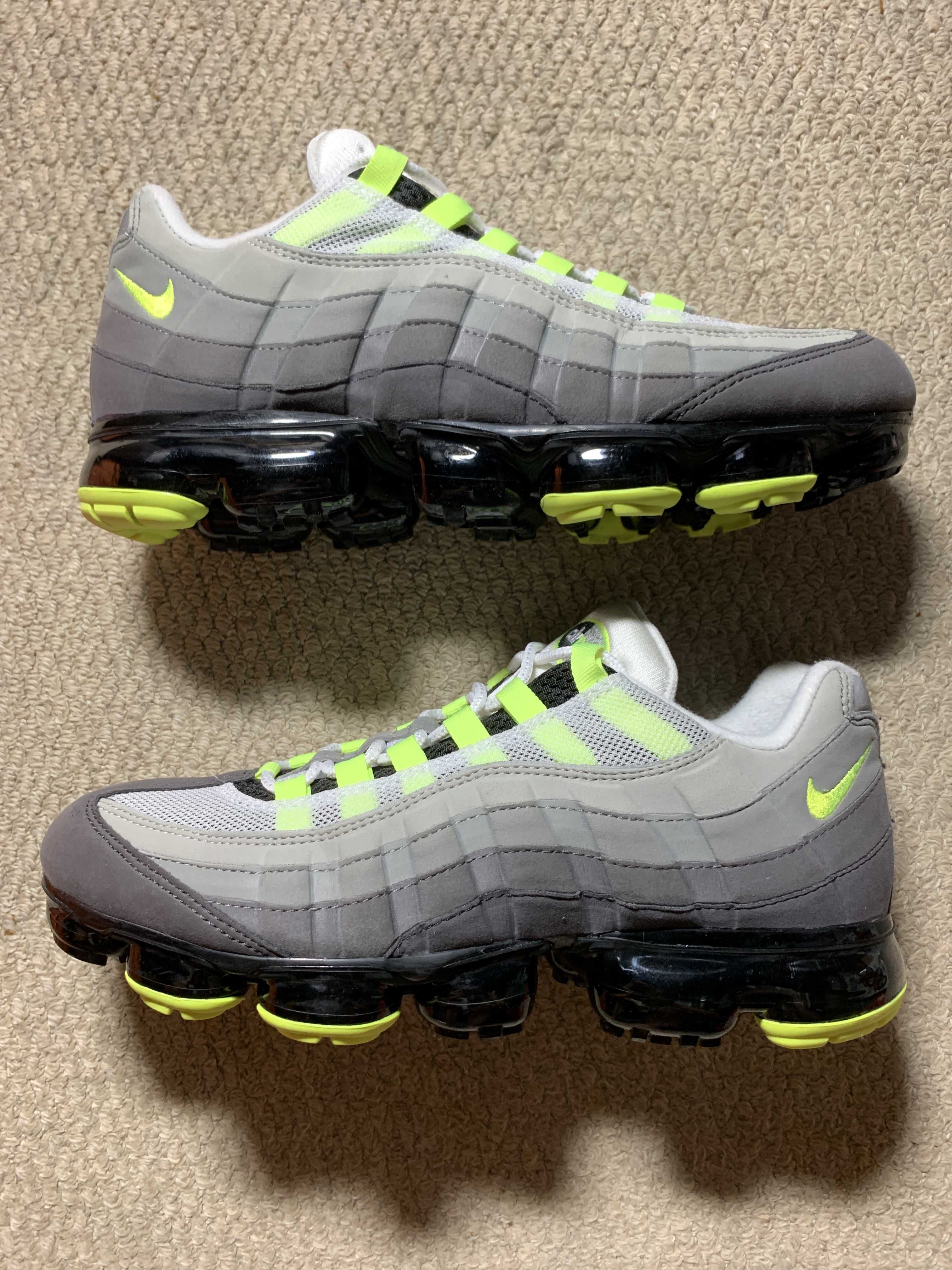 Nike Air Vapormax 95 "Neon"
