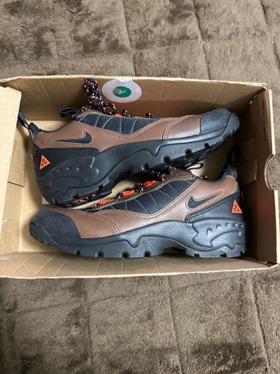 Nike ACG Air Mada "Bison"