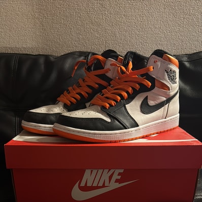 Nike Air Jordan 1 Retro High OG "Electro Orange"