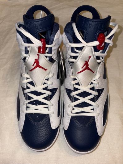 Nike Air Jordan 6 Retro "White and Midnight Navy"