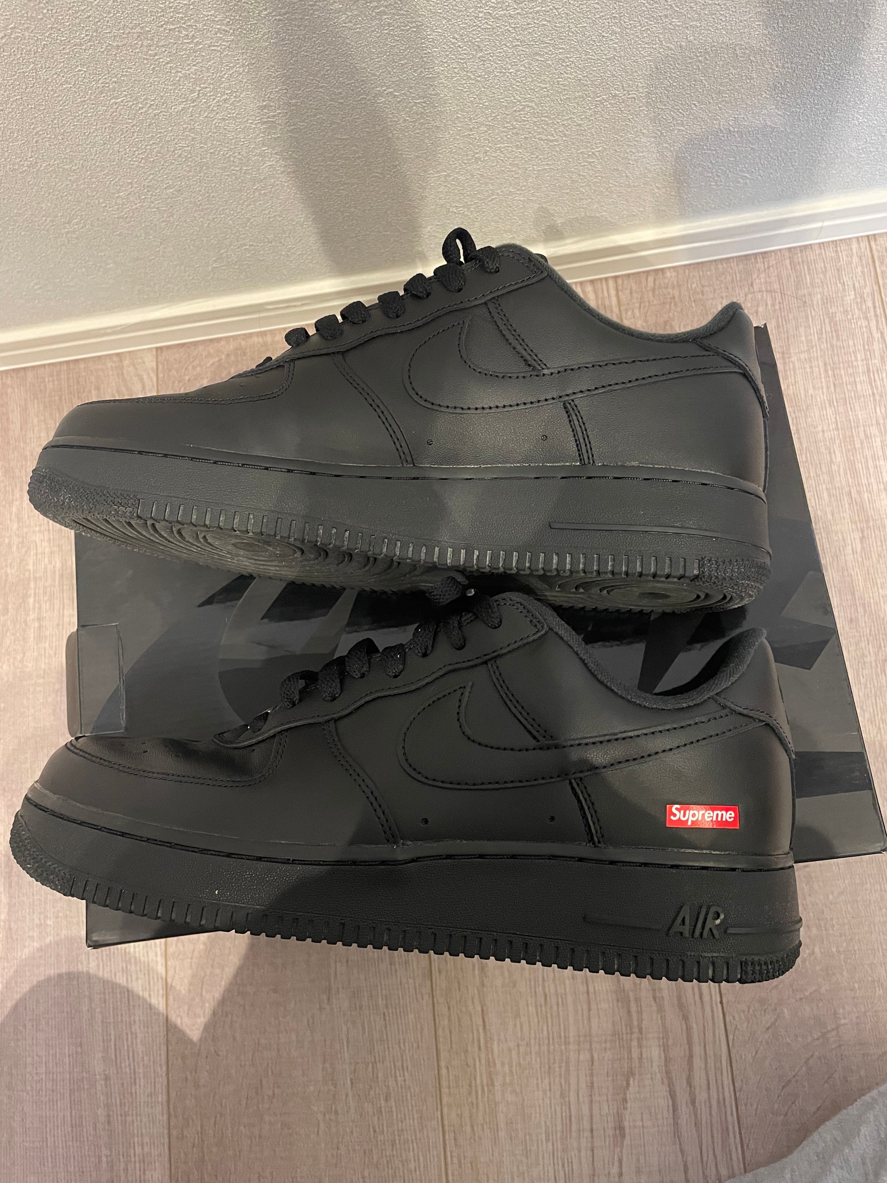 Supreme × Nike Air Force 1 Low "Black"