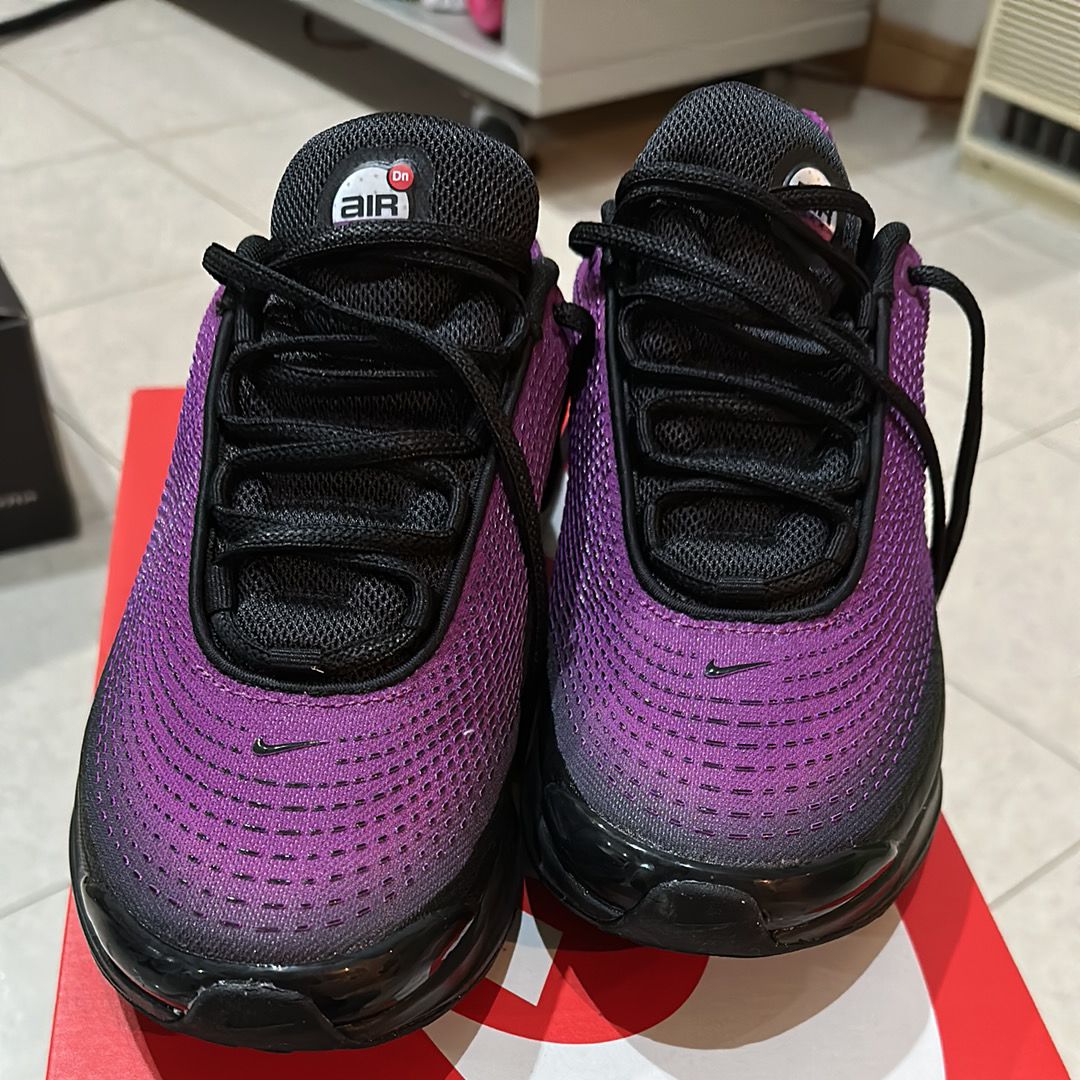 Nike Air Max DN SE "Bold Berry/Hyper Violet/White/Black"