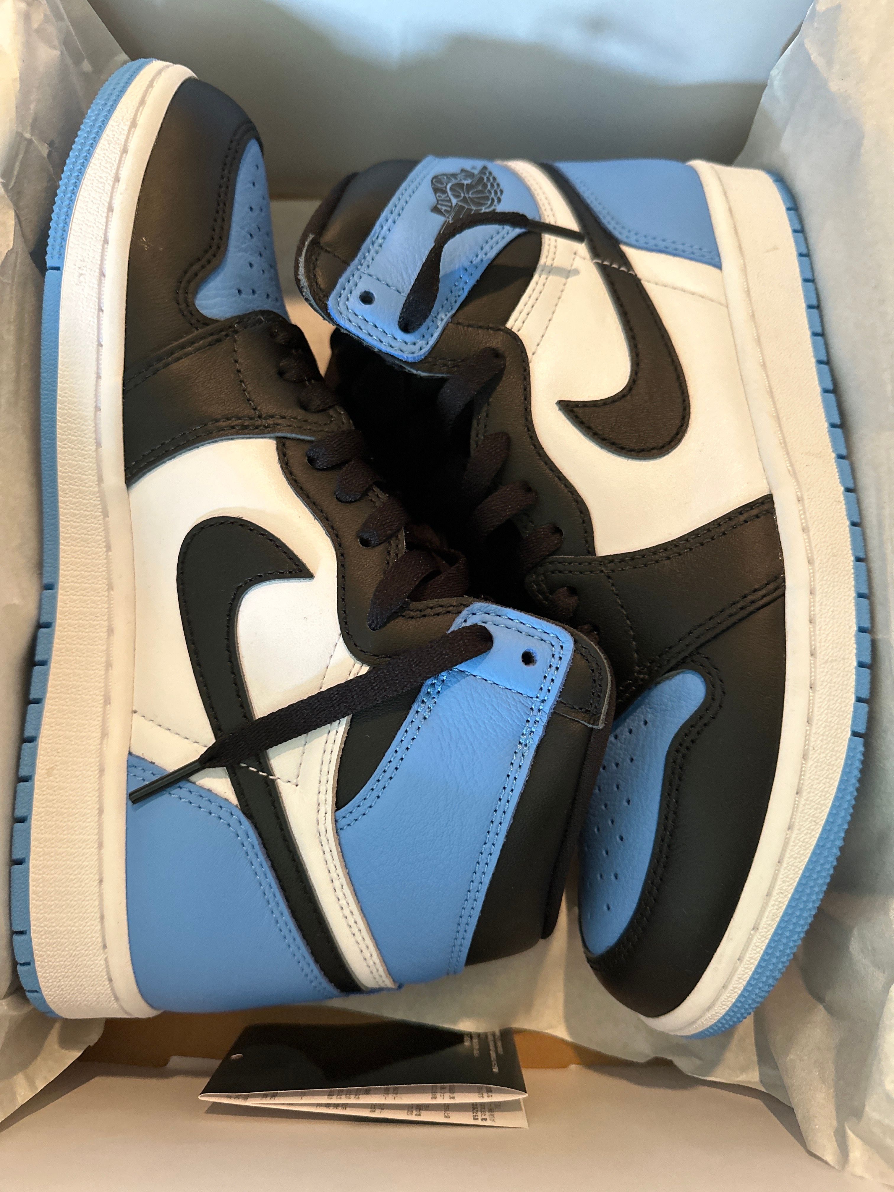 Nike Air Jordan 1 Retro High OG "University Blue/UNC Toe"