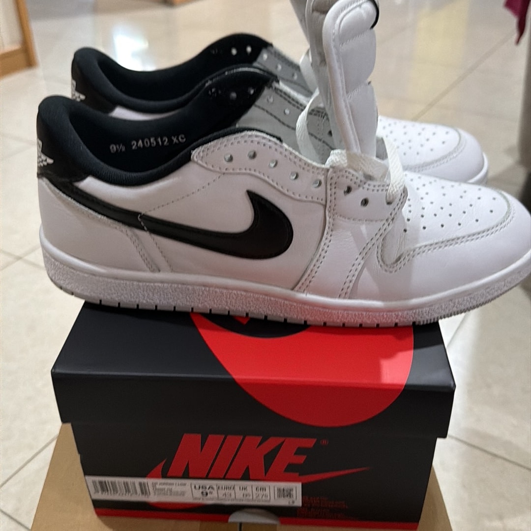 Nike Air Jordan 1 Low '85 "Metallic Black"