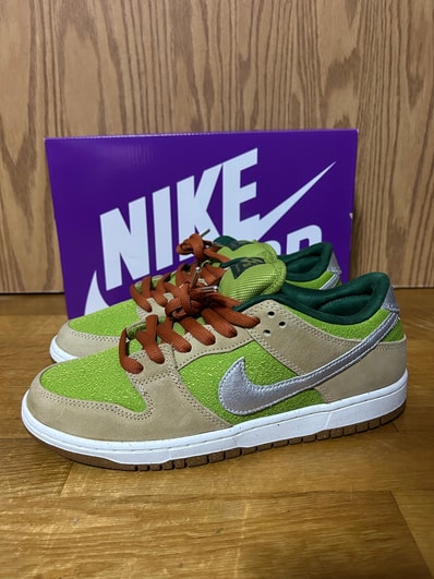 Nike SB Dunk Low Pro "Escargot/Sesame and Pear"