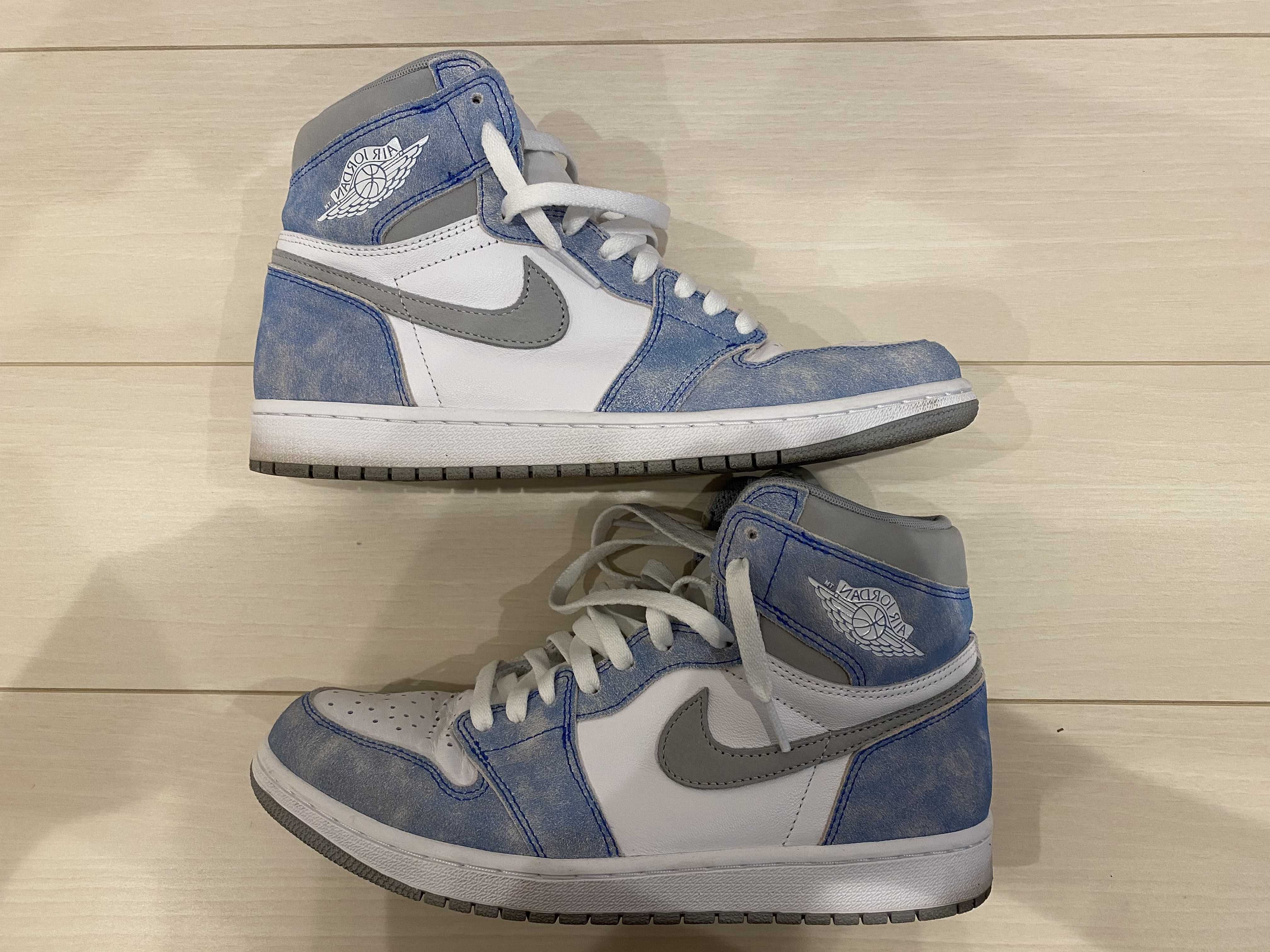 Nike Air Jordan 1 High OG "Hyper Royal"