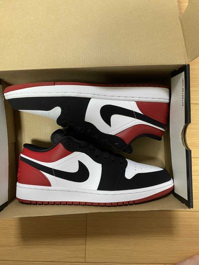 Nike Air Jordan 1 Low "Black Toe"