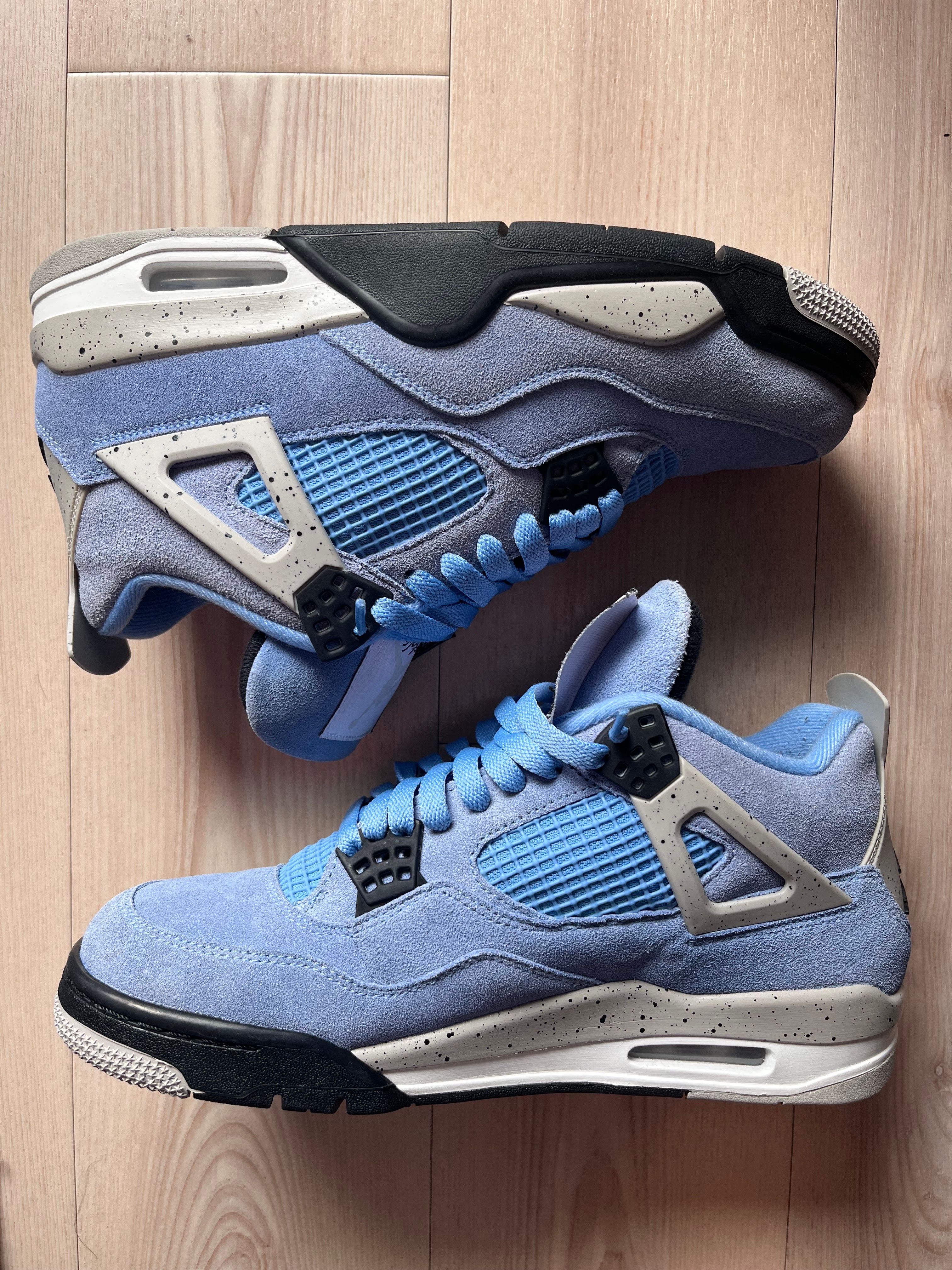 Nike Air Jordan 4 "University Blue"