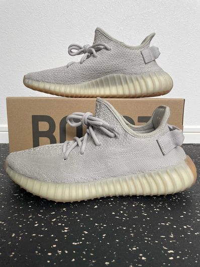 adidas YEEZY BOOST 350 V2 "Sesame"