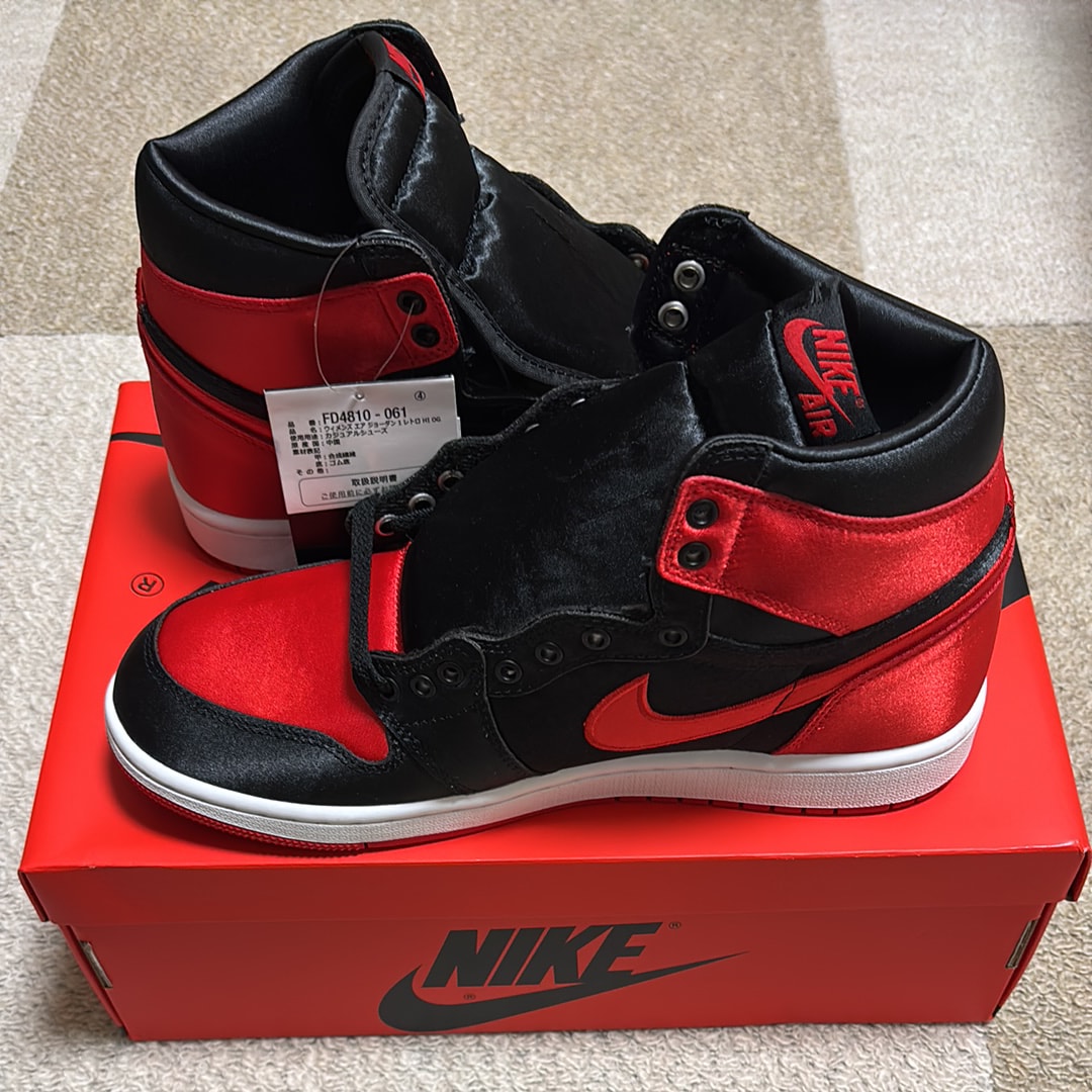 Nike Women's Air Jordan 1 Retro High OG "Satin Bred"