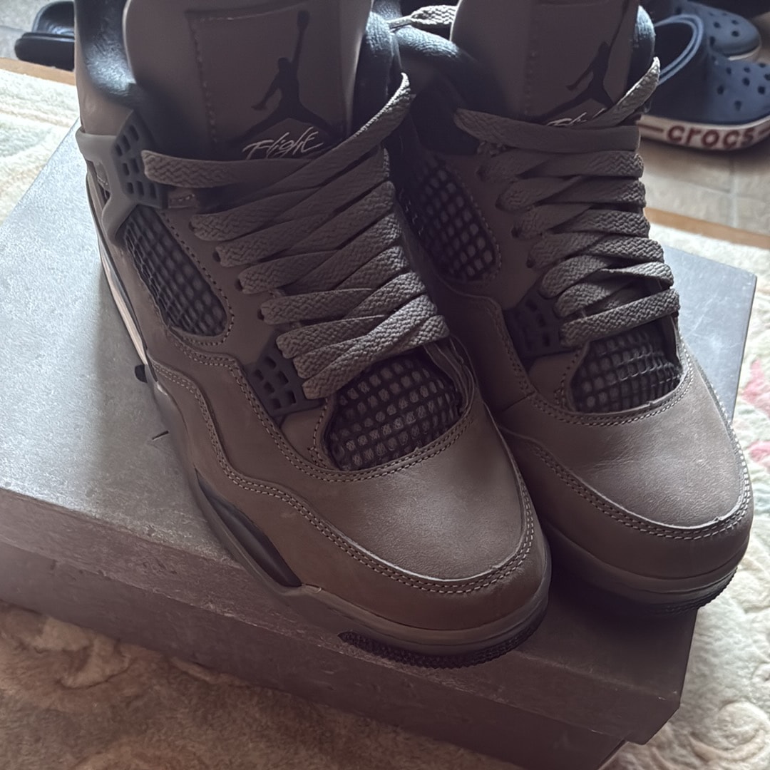 Nike Air Jordan 4 Retro "Cave Stone"