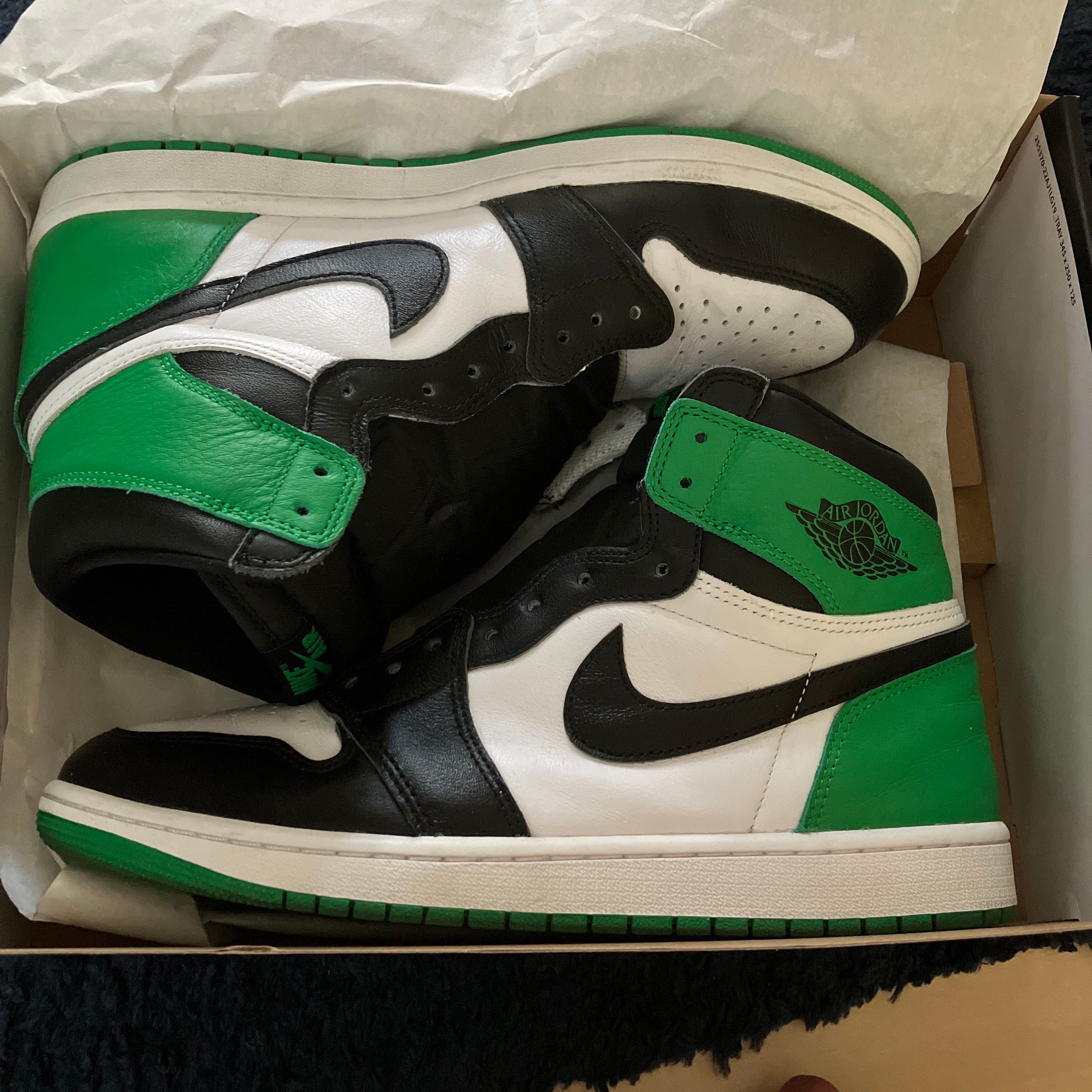 Nike Air Jordan 1 Retro High OG "Celtics/Black and Lucky Green" (2023)