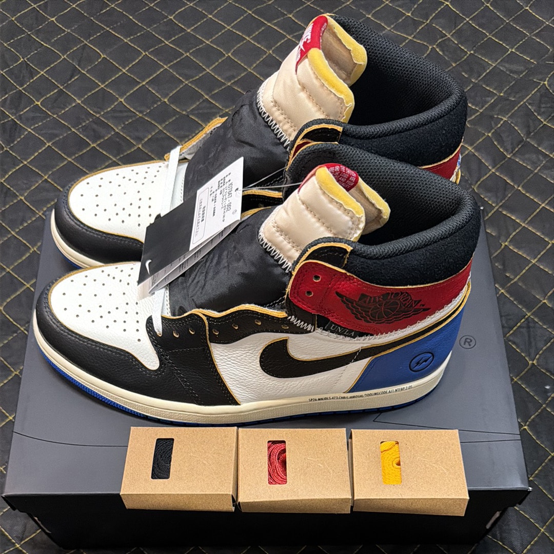 fragment design × UNION × Nike Air Jordan 1 High OG "Black/Varsity Red"