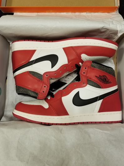 Nike Air Jordan 1 High OG "Lost & Found/Chicago"