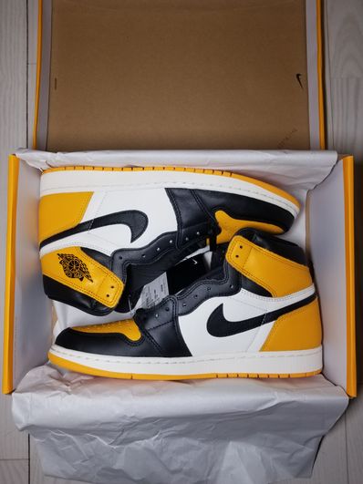Nike Air Jordan 1 Retro High OG "Taxi"