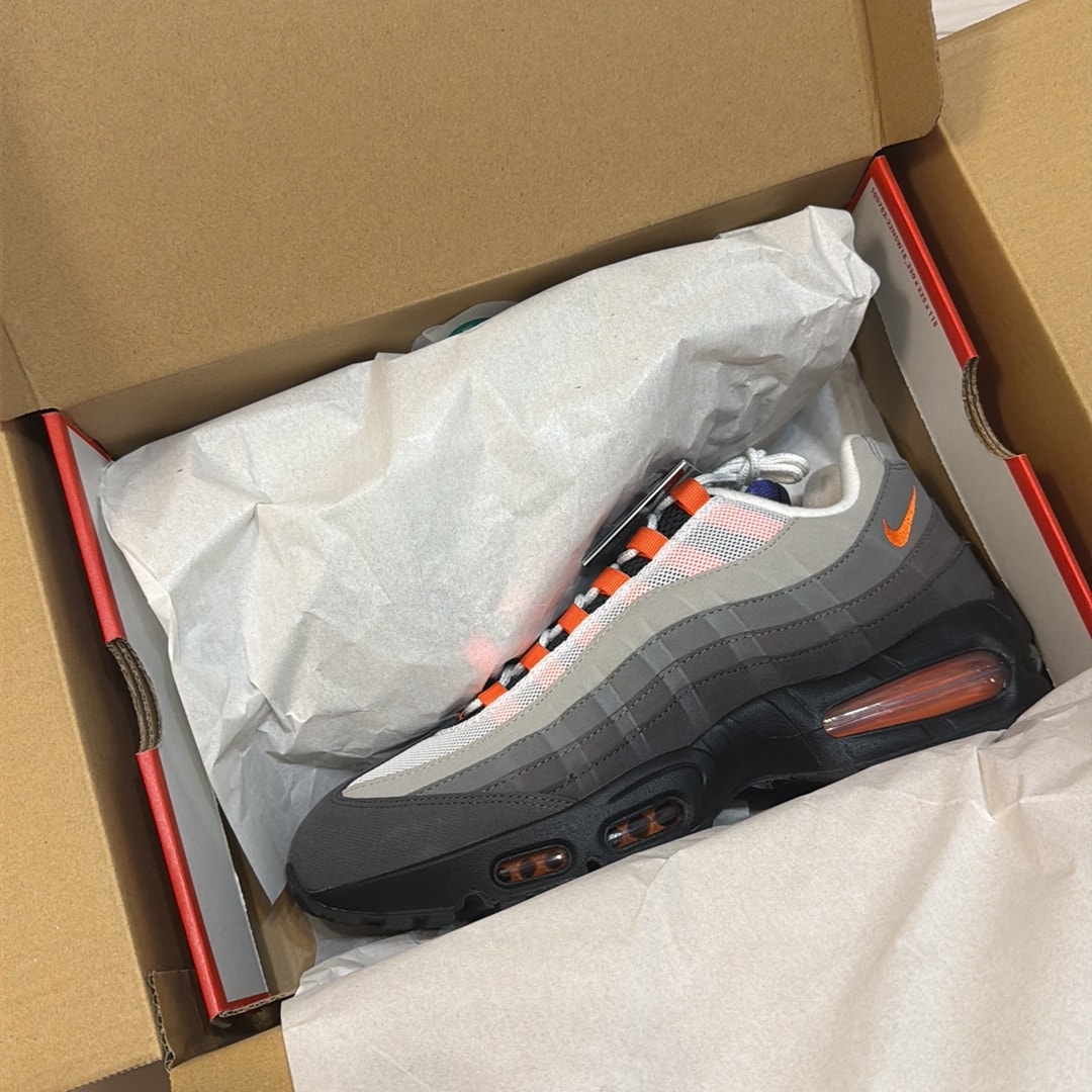 Nike Air Max 95 Big Bubble PRM "Greedy/White/Medium Ash" (2026)