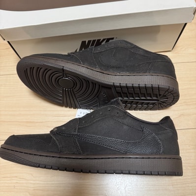 Travis Scott × Nike Air Jordan 1 Low OG SP "Velvet Brown and Dark Mocha"