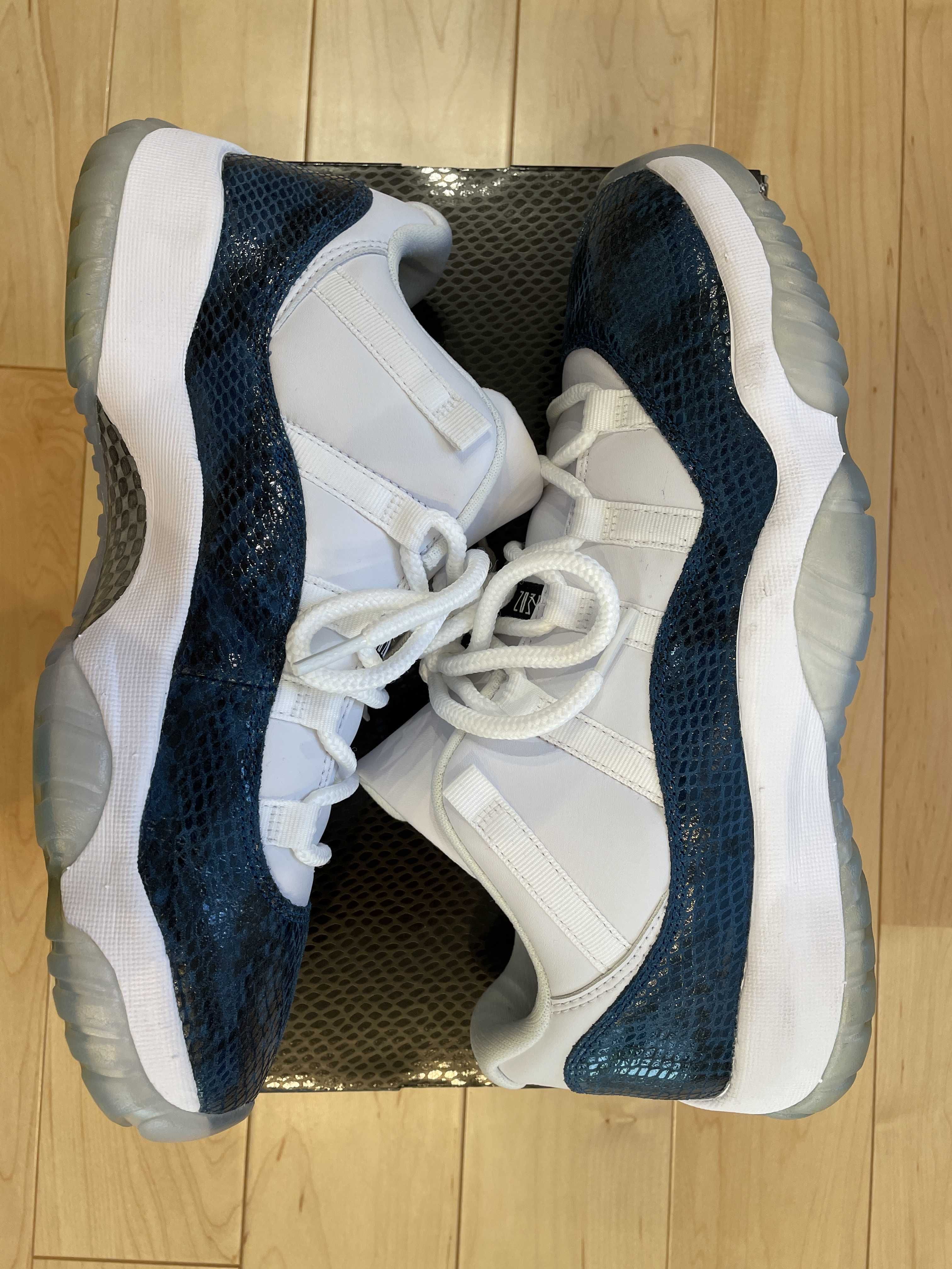 AIR JORDAN 11 LOW "SNAKESKIN"