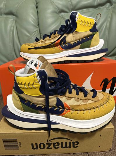 Jean-Paul Gaultier × sacai × Nike VaporWaffle "Sesame/Multi Color"