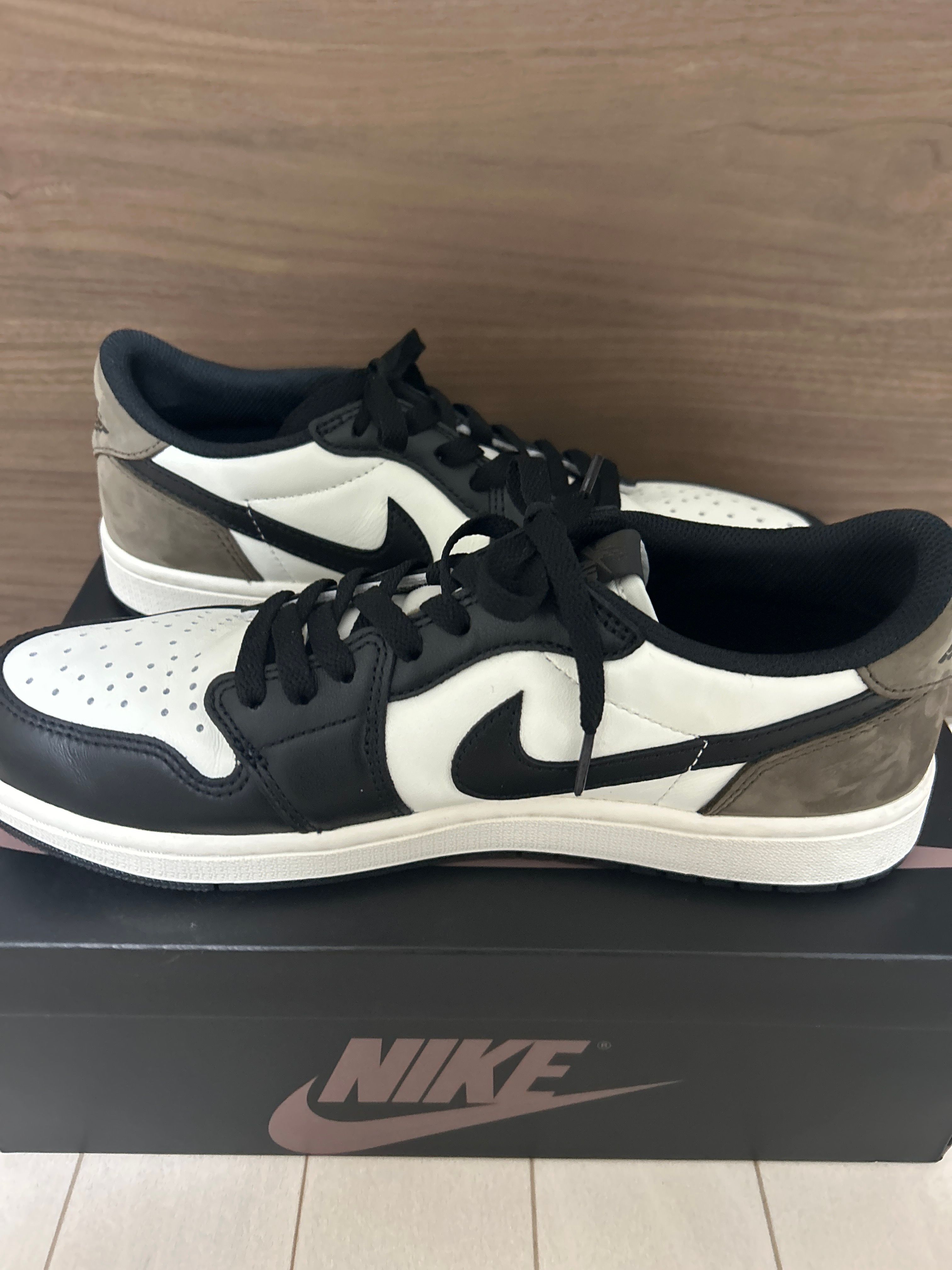 Nike Air Jordan 1 Retro Low OG "Mocha"