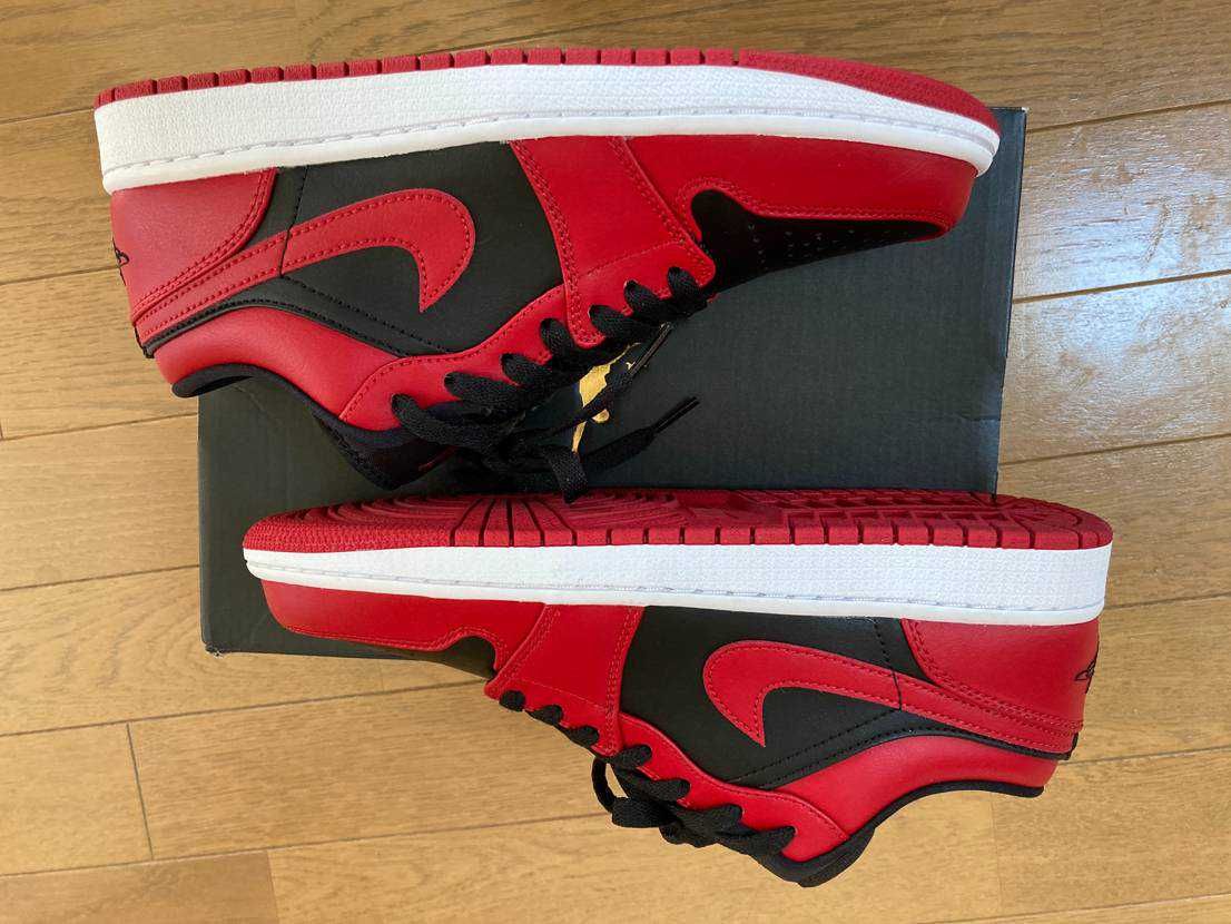 Nike Air Jordan 1 Low "Varsity Red"   