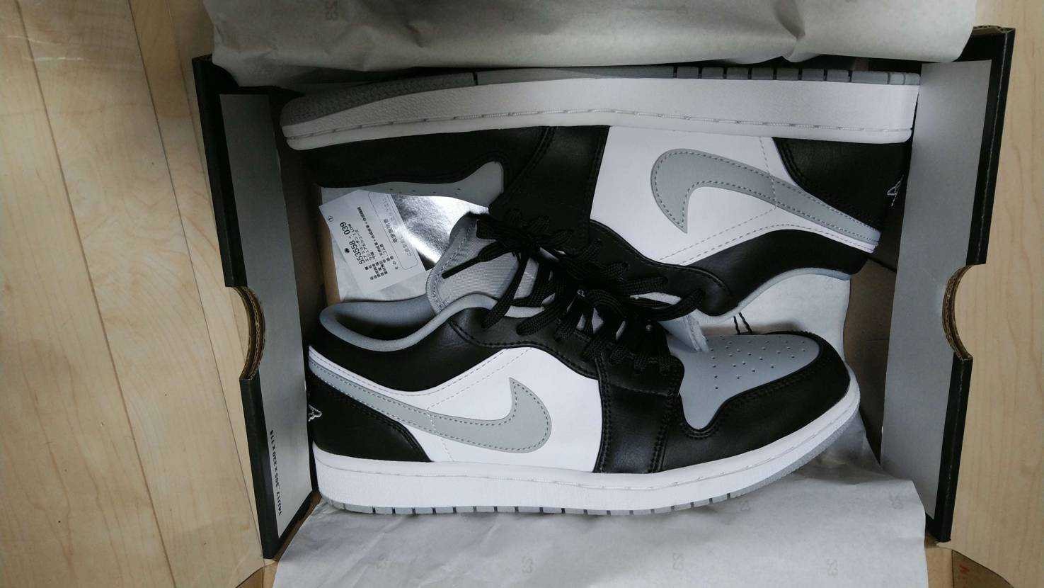 NIKE AIR JORDAN 1 LOW "BLACK/LIGHT SMOKE GREY"