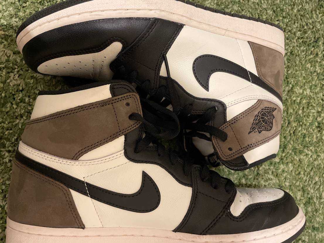 Nike Air Jordan 1 High OG "Sail/Dark Mocha/Black"