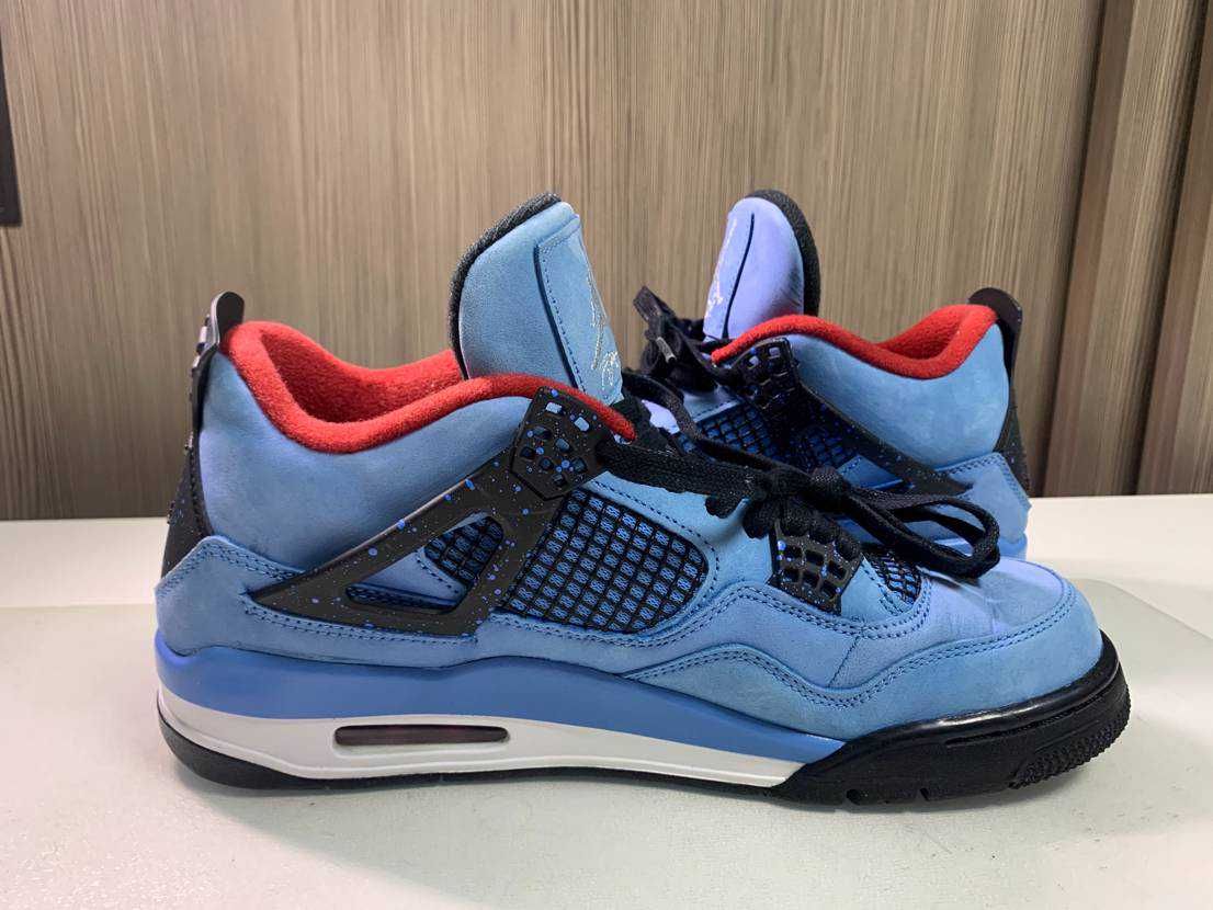 Travis Scott × Nike Air Jordan 4 Retro Cactus Jack "University Blue"