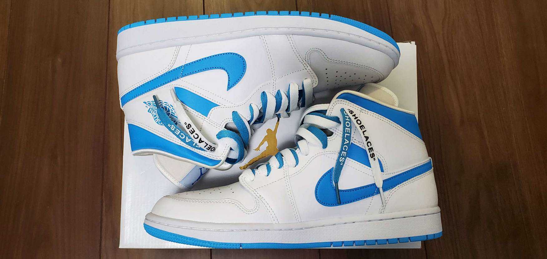 Nike Women's Air Jordan 1 Mid "UNC"