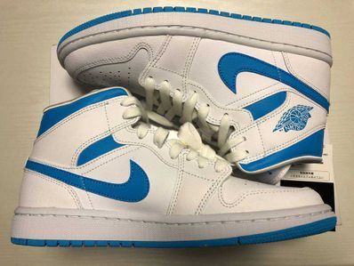 Nike Women's Air Jordan 1 Mid "UNC"