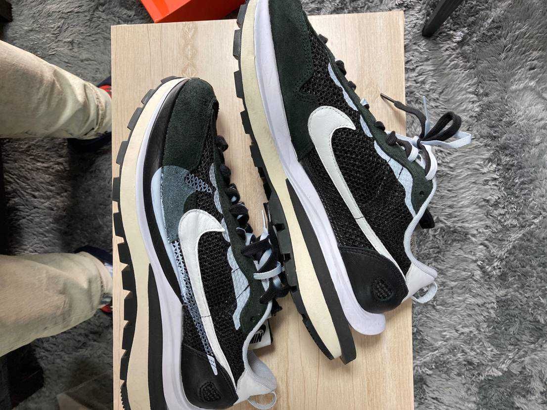 sacai × Nike Vapor Waffle "Black and White"