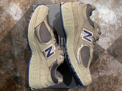 New Balance 2002R "Gray"