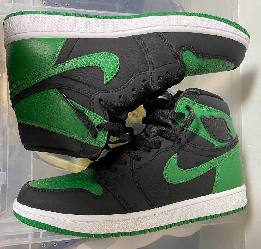 Nike Air Jordan 1 Retro High OG "Black/Pine Green" (2020)