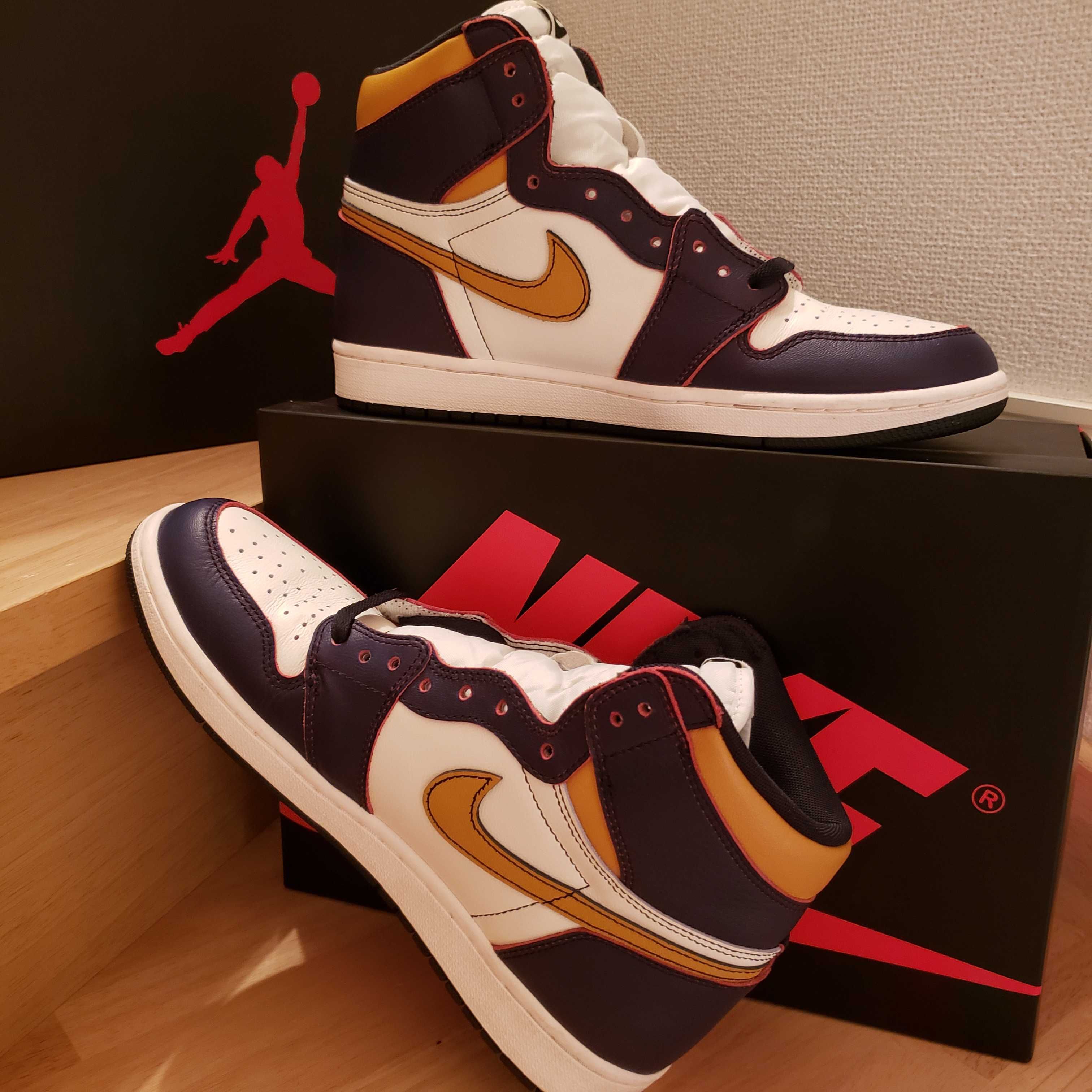 Nike SB × Air Jordan 1 Retro High "La To Chicago"  
