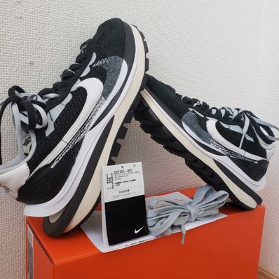 sacai × Nike Vapor Waffle "Black and White"