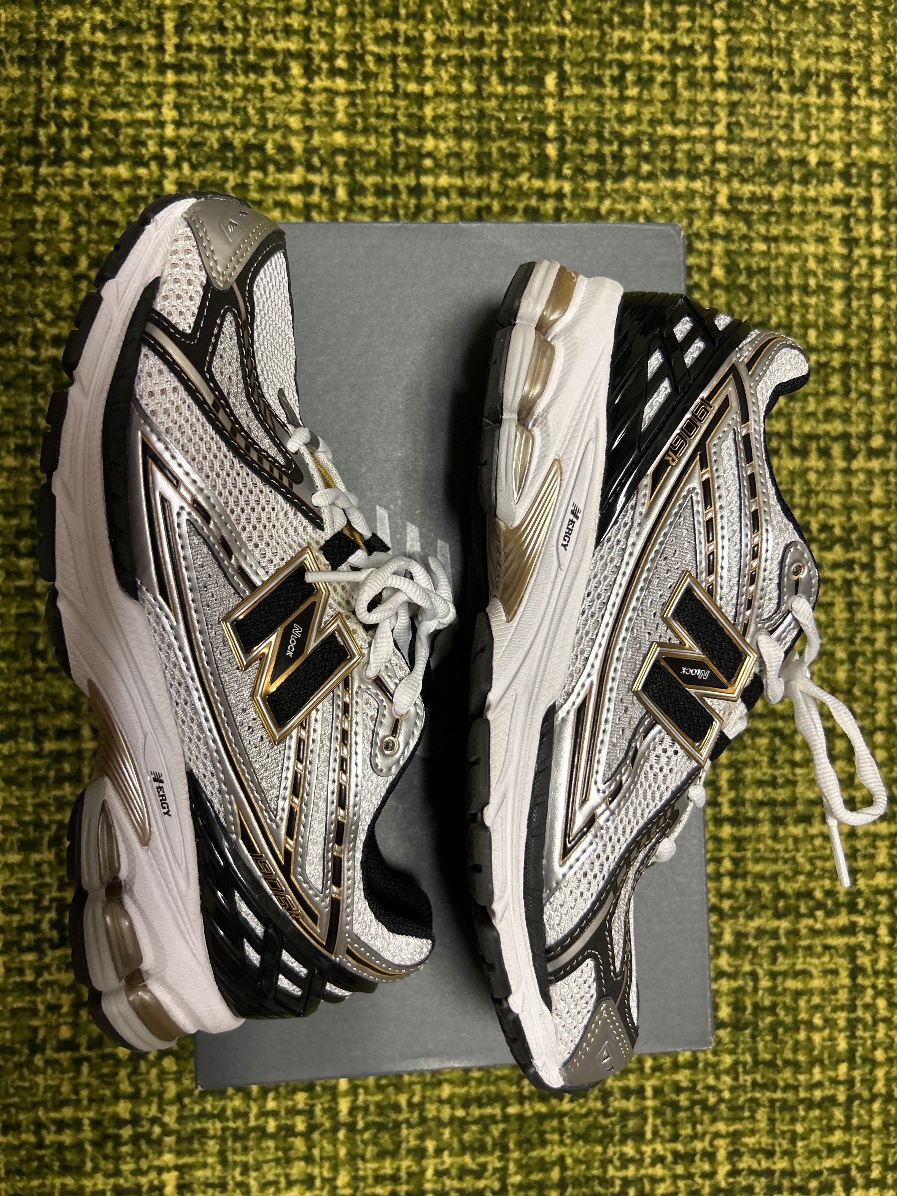 New Balance 1906R "Silver"