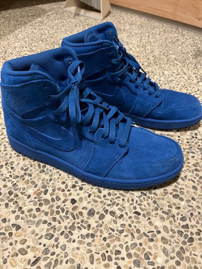 Retro 1 discount blue suede