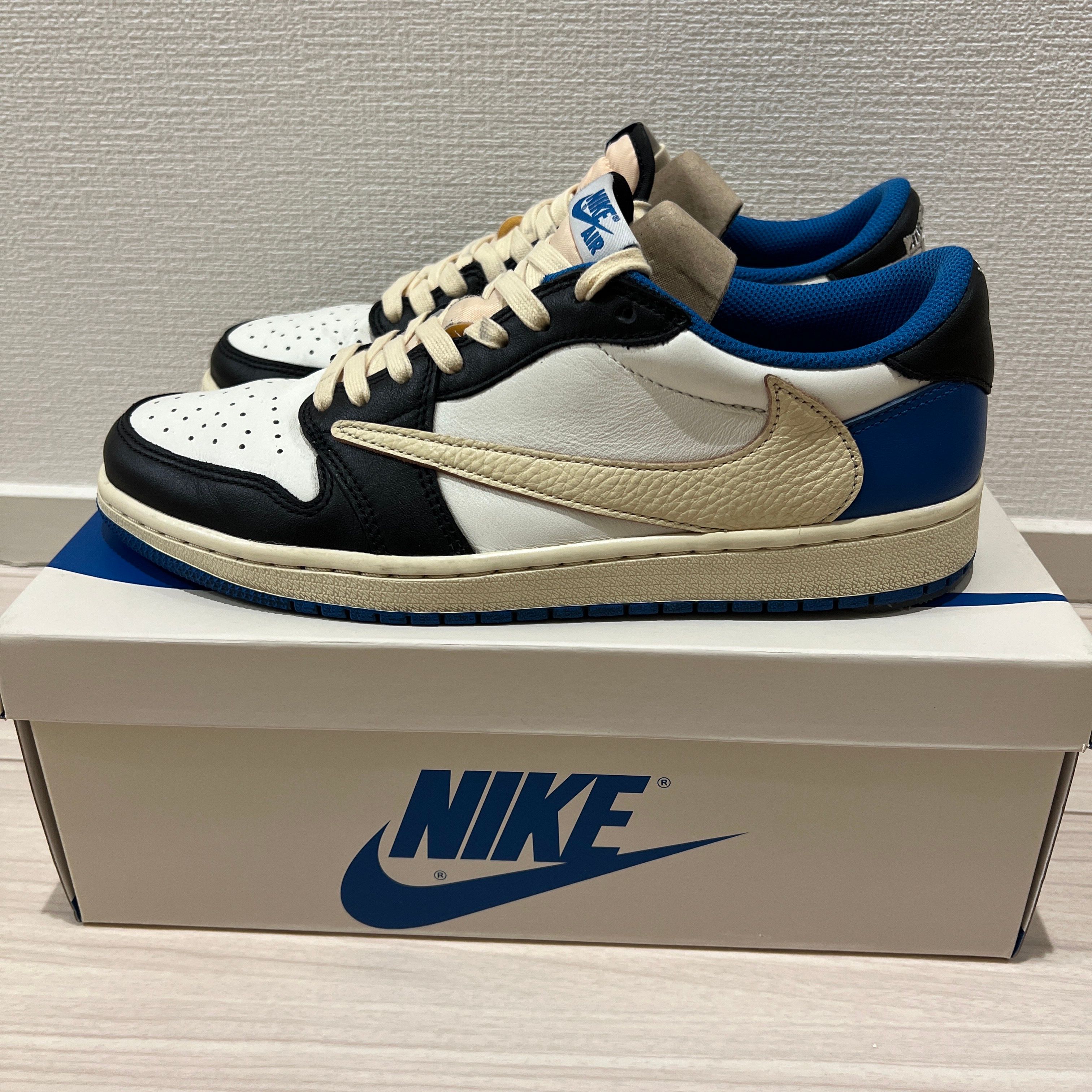 Travis Scott × fragment design × Nike Air Jordan 1 Low OG SP "Military Blue"